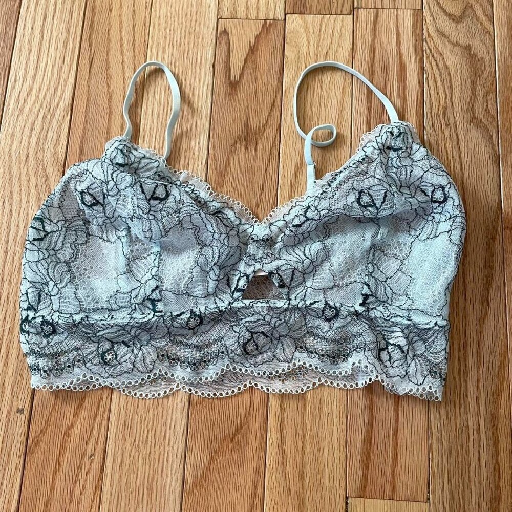 Chelsea Blue Floral Lace Unlined Bralette Wireless